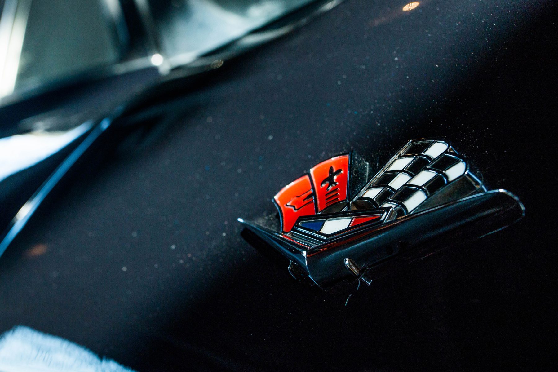 vintage corvette logo